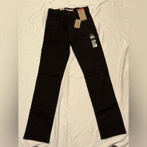 Levi’s 724 High Rise Straight Jeans – Black – Size 27x30 – NWT